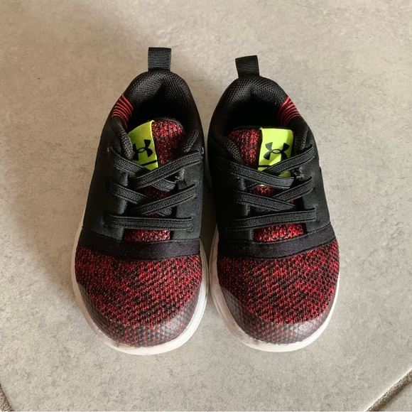 Under Armour Toddler Sneakers Size 5 - Picture 1 of 4